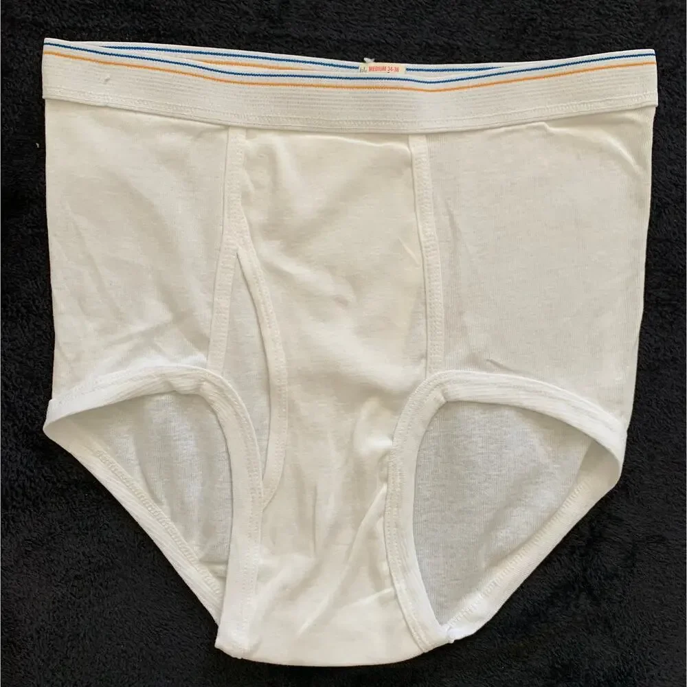 Vtg NWOT Fruit of the Loom Mens Medium 34-36 White Brief Underwear Lot of 2 - Picture 2 of 6